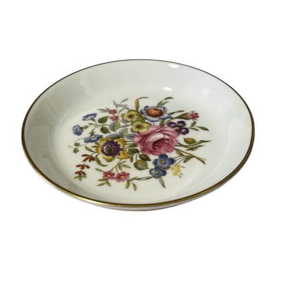 Royal Worcester Bone China Round Floral Pin/Trinket Dish. 3-3/4 " in diameter - Picture 6 of 8